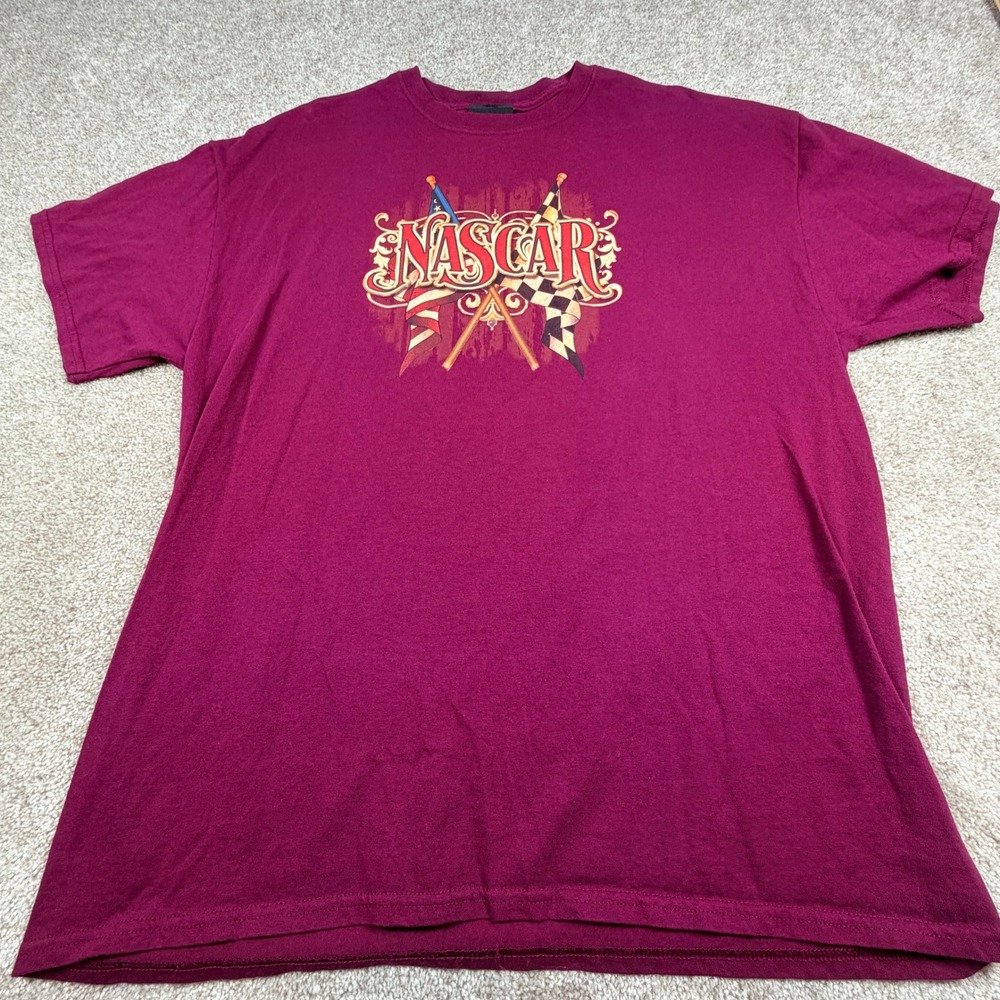 NASCAR Graphic T-Shirt Mens XL Maroon Cotton Racing Flag Logo New With Tags